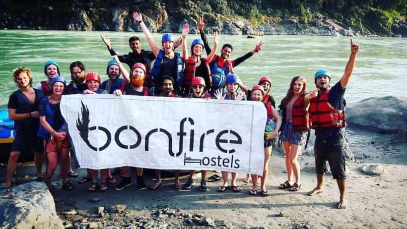 Bonfire Hostels Rishīkesh Exterior foto